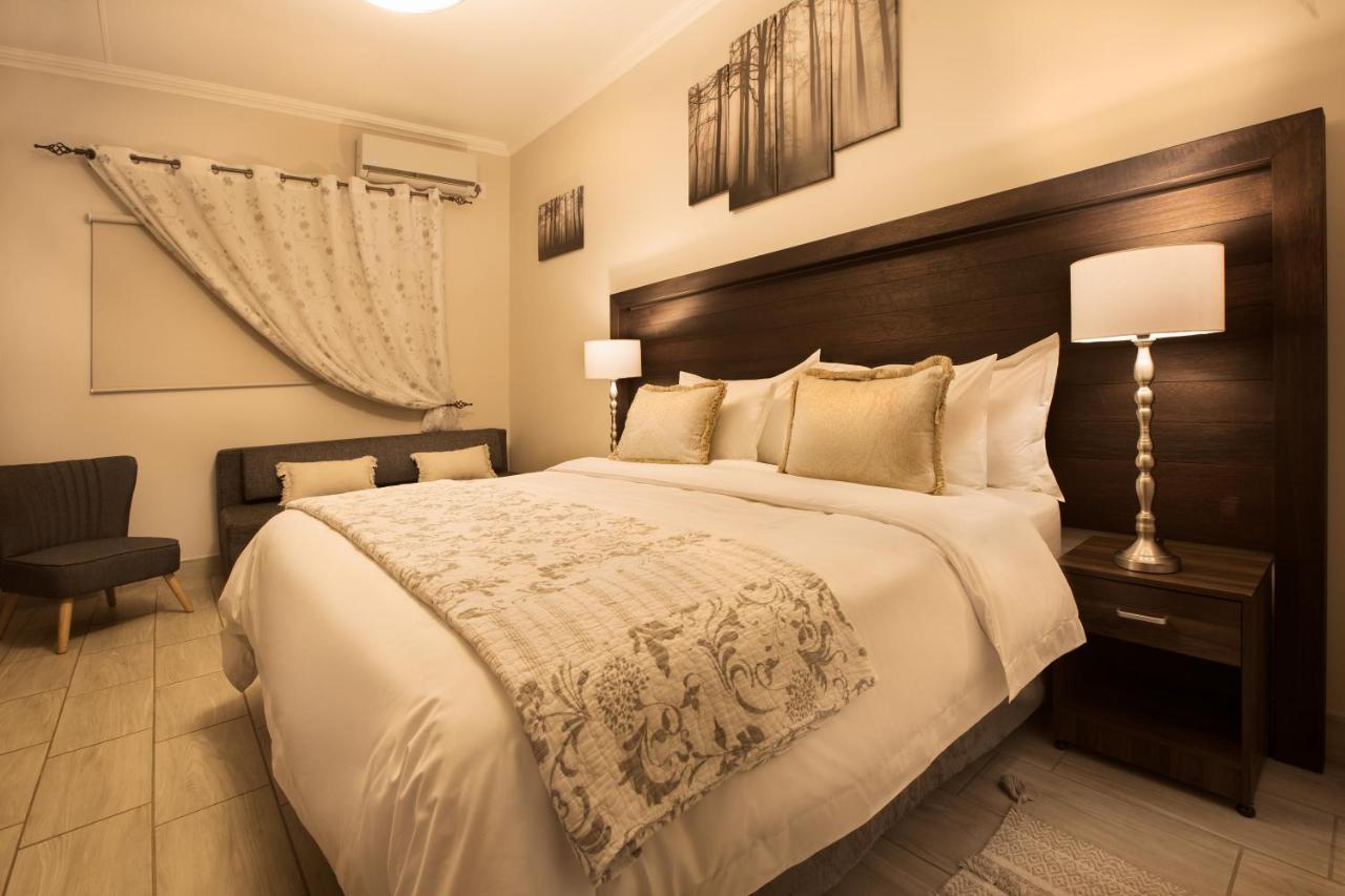 Three Olives Guesthouse Centurion Exterior foto